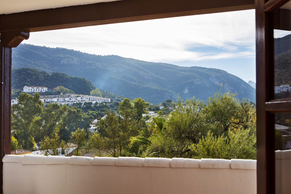 tugasa hotel las truchas