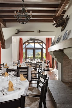 tugasa hotel las truchas