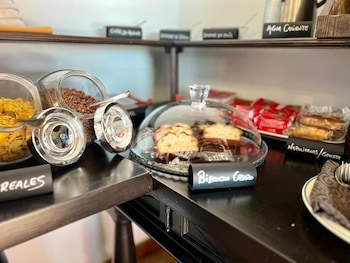 tugasa hotel las truchas