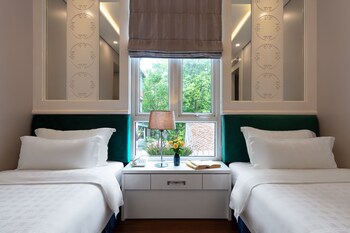 minerva church hotel