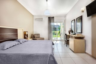 iris hotel