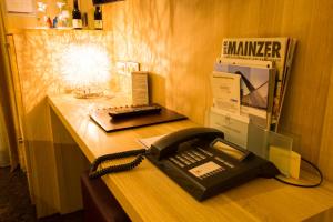 Hotel Hammer - Mainz Hauptbahnhof,Mainz>>Ginsheim-Gustavsburg,4 star