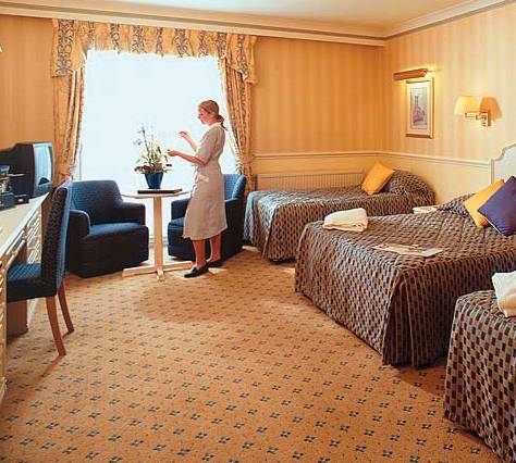 university arms autograph collection