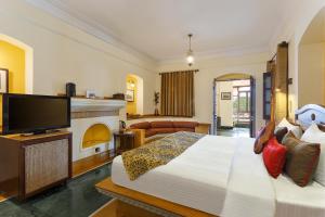 The Haveli Hari Ganga By Leisure Hotels,Upper Road,4 star