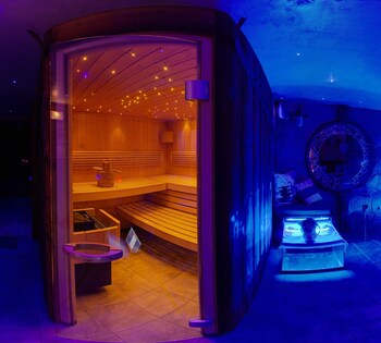 logis hotel restaurant spa le christiania