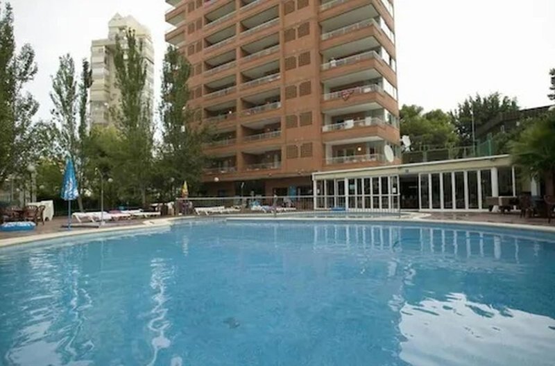 aparthotel bcl levante lux