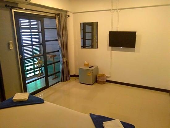 phi phi inn