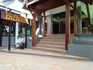 phi phi inn