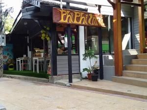 phi phi inn