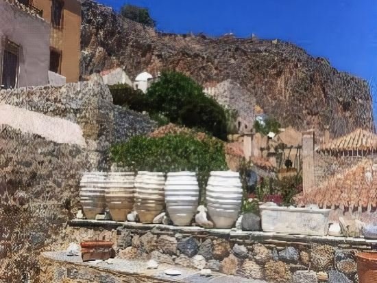 goulas traditional guesthouse