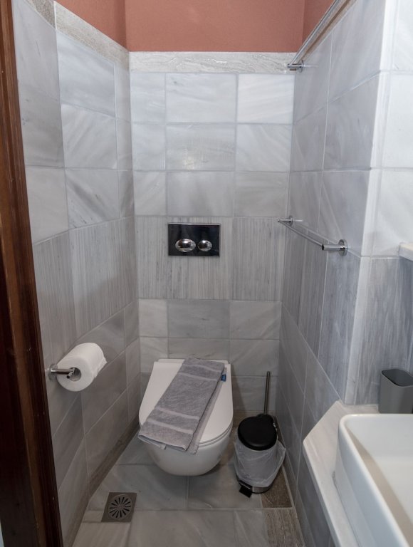 goulas traditional guesthouse