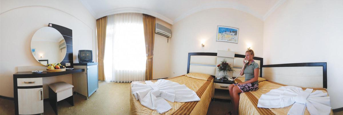 wien star hotel adults only