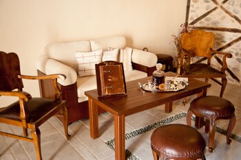 archontiko hatzipanayiotis