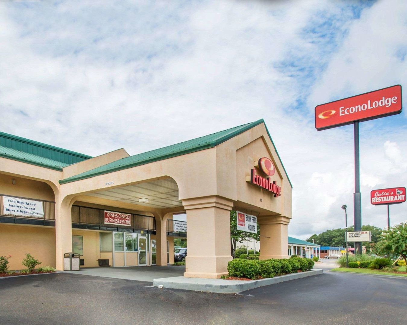 econo lodge troy