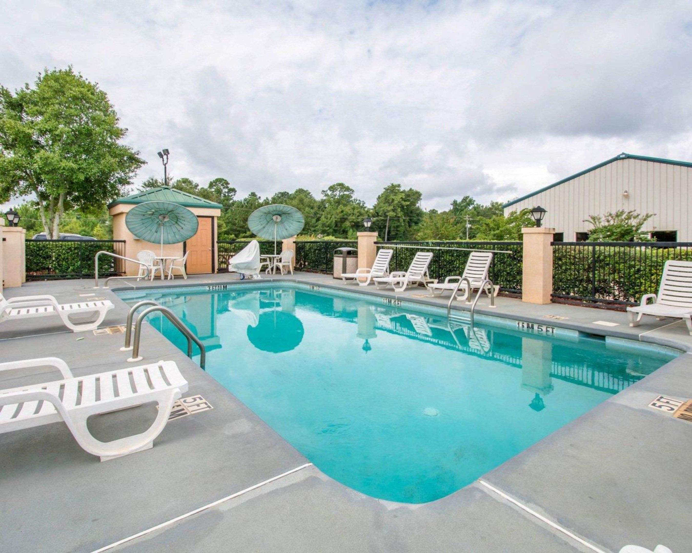 econo lodge troy