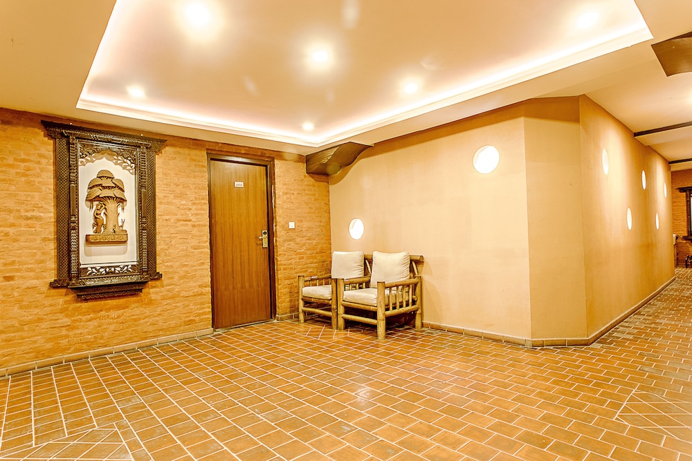 gaju suite hotel