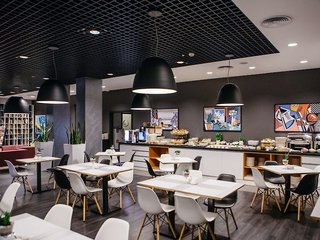 q hotel krakow