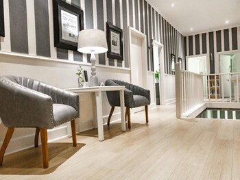 leeuwenzee guest house