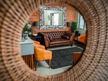 leeuwenzee guest house