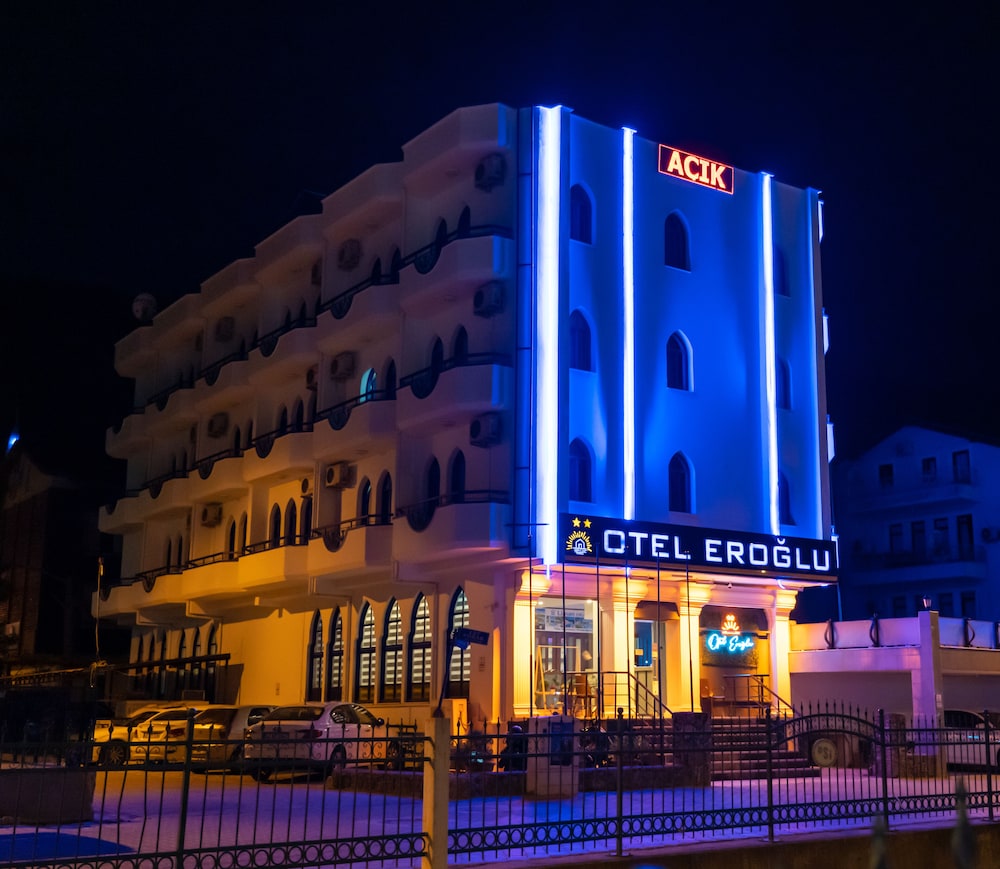 otel eroglu