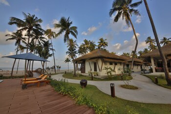 eskala hotels and resorts ngwe saung