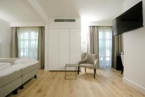 Corsendonk Hooge Heyde,Brussels>>Antwerp,3.5 star