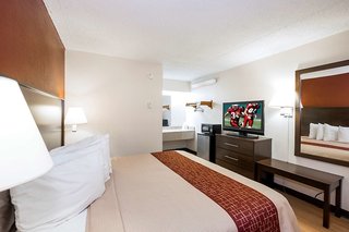 red roof inn shreveport