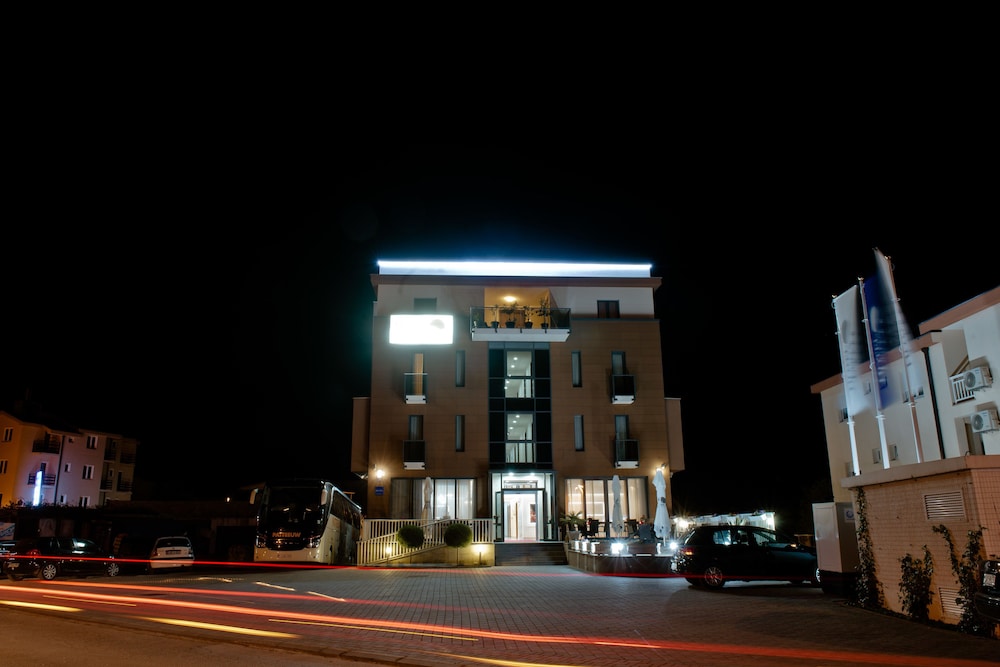 hotel luna