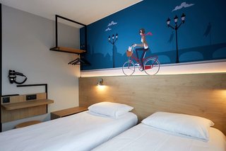 kyriad direct orleans la chapelle st mesmin