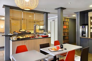 kyriad direct orleans la chapelle st mesmin