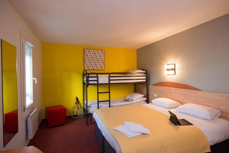 kyriad direct orleans la chapelle st mesmin