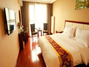 greentree inn zhangjiakou yucounty busstation business hotel
