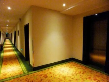 greentree inn nantong haimen bus statian shell hotel