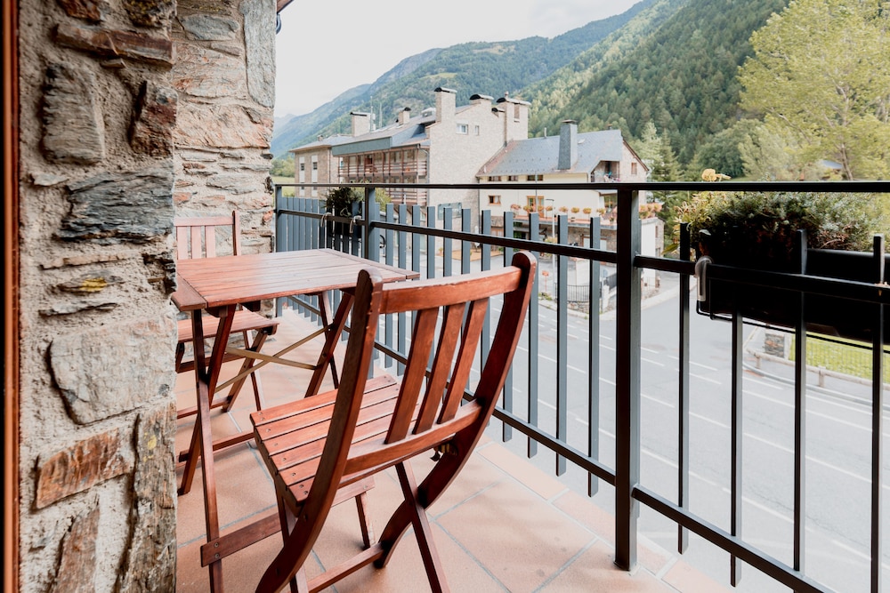 pierre and vacances andorra la tulipa