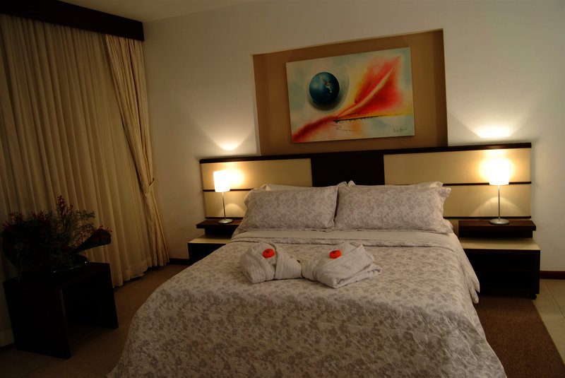 mondrian suite hotel