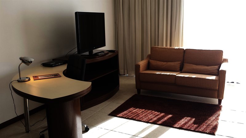 mondrian suite hotel