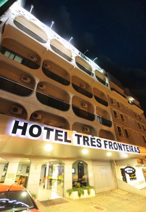 hotel tres fronteiras