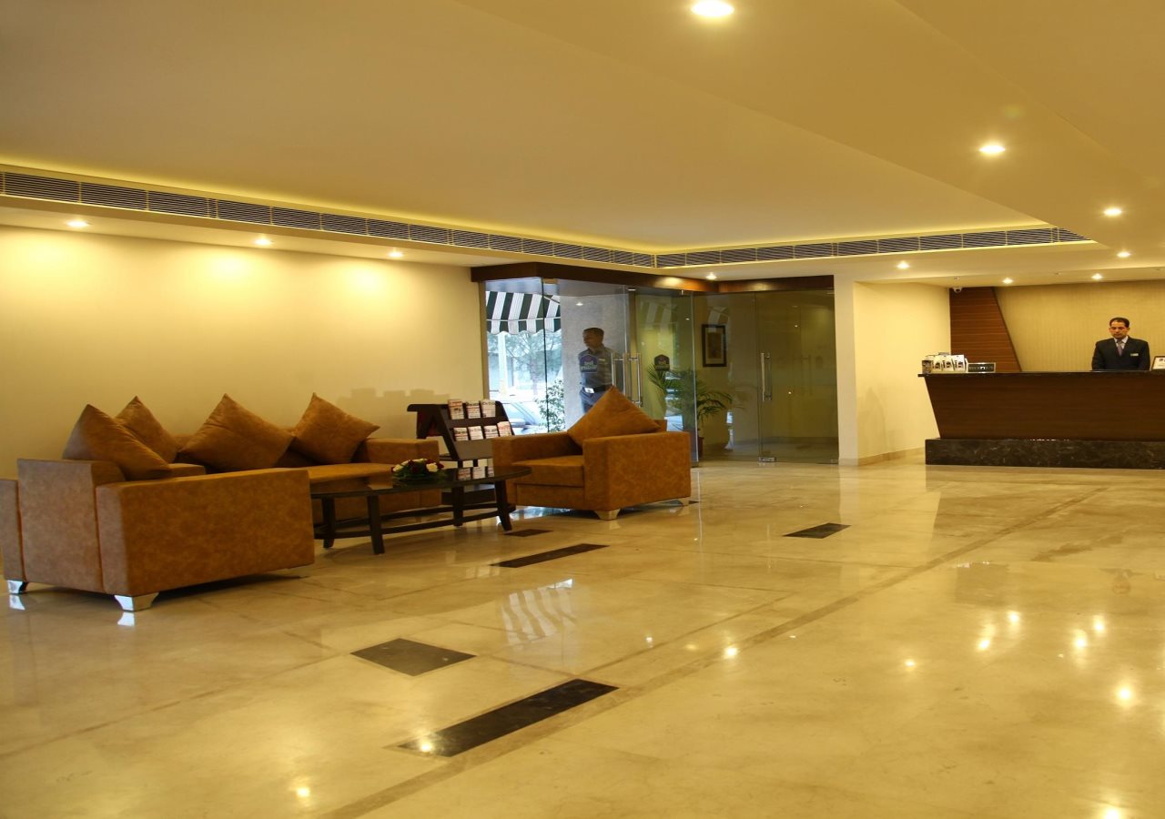 continent nakodar hotel