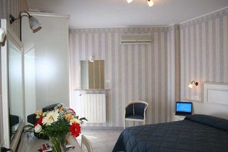 Hotel Riviera,Fermo>>Ancona,3 star