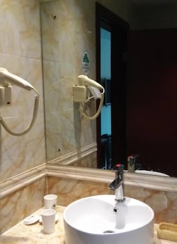 greentree inn guangzhou chimelong paradise yuangang metro station hotel