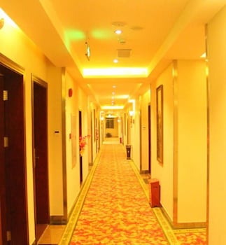 greentree inn guangzhou chimelong paradise yuangang metro station hotel