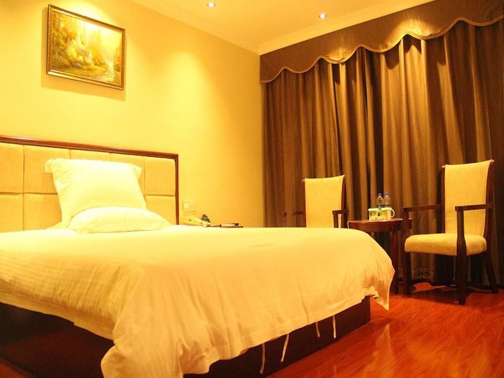 greentree inn guangzhou chimelong paradise yuangang metro station hotel