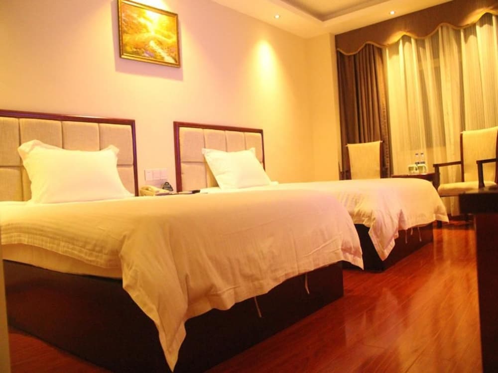 greentree inn guangzhou chimelong paradise yuangang metro station hotel