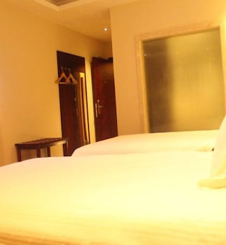 greentree inn guangzhou chimelong paradise yuangang metro station hotel