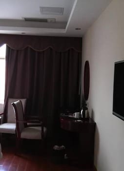 greentree inn guangzhou chimelong paradise yuangang metro station hotel