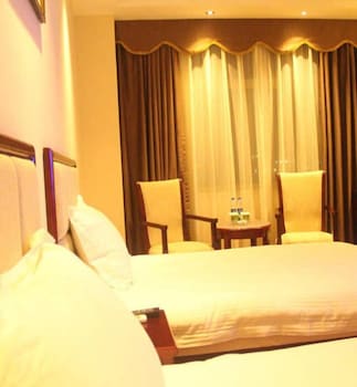 greentree inn guangzhou chimelong paradise yuangang metro station hotel