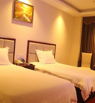 greentree inn guangzhou chimelong paradise yuangang metro station hotel