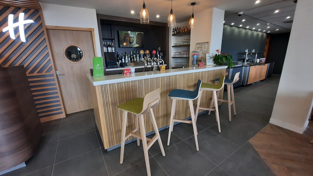 holiday inn calais by ihg