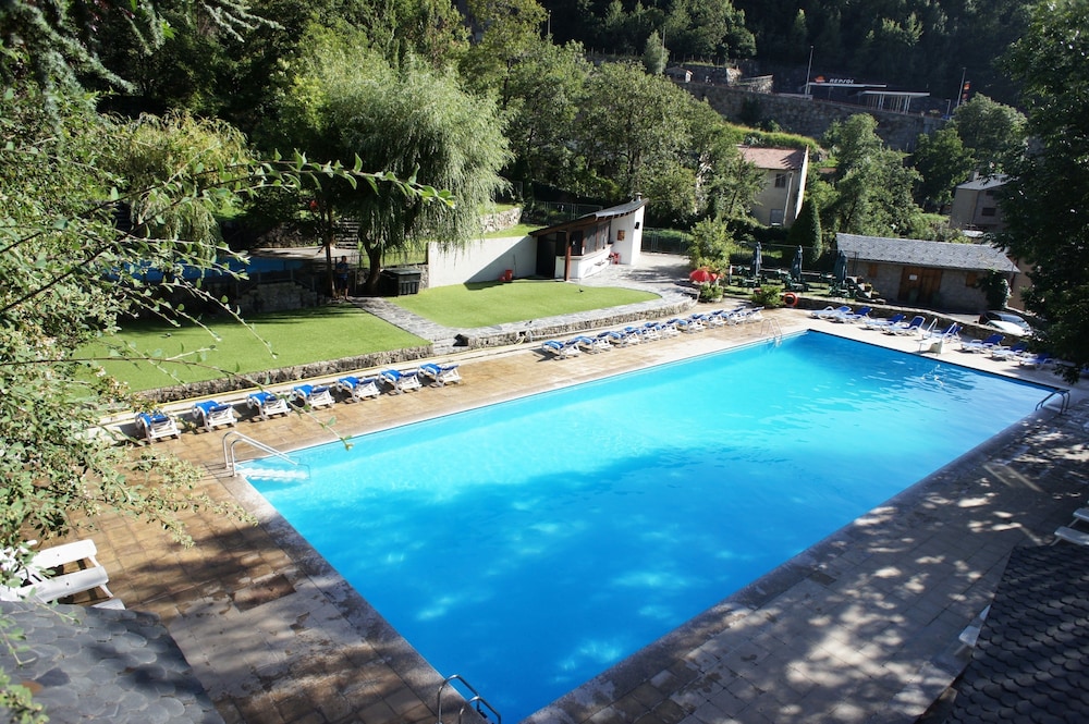 hotel spa termes carlemany