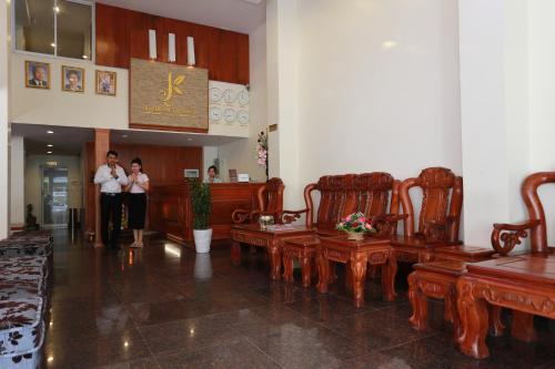 Kirirom Crystal Hotel,Phnom Penh>>Kandal,4 star
